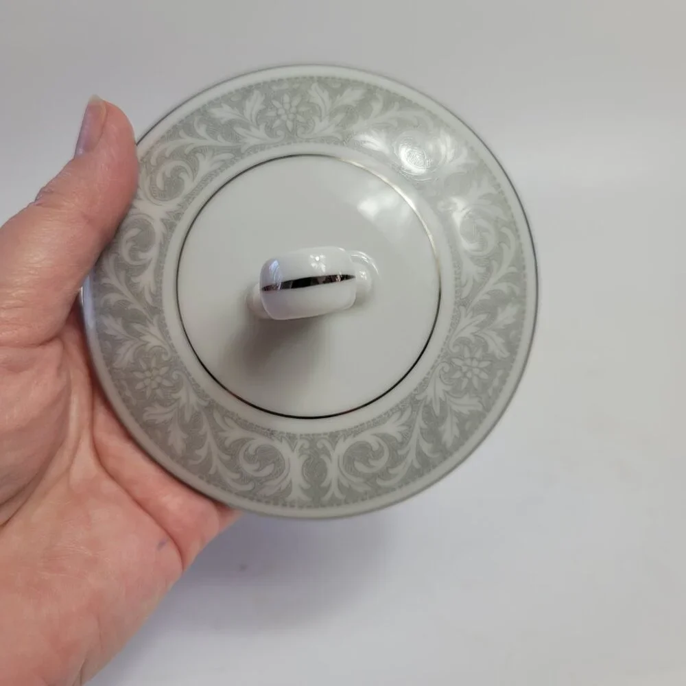 Imperial China Whitney Sugar Bowl & Lid White Gray Band Leaf Scrolls W. Dalton